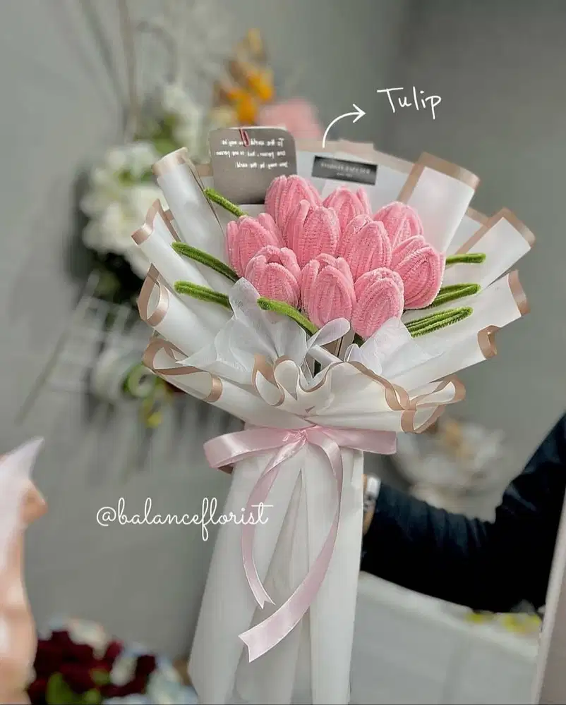 Crafter / Florist : Pembuat Buket Bunga Kawat Bulu/ Artificial