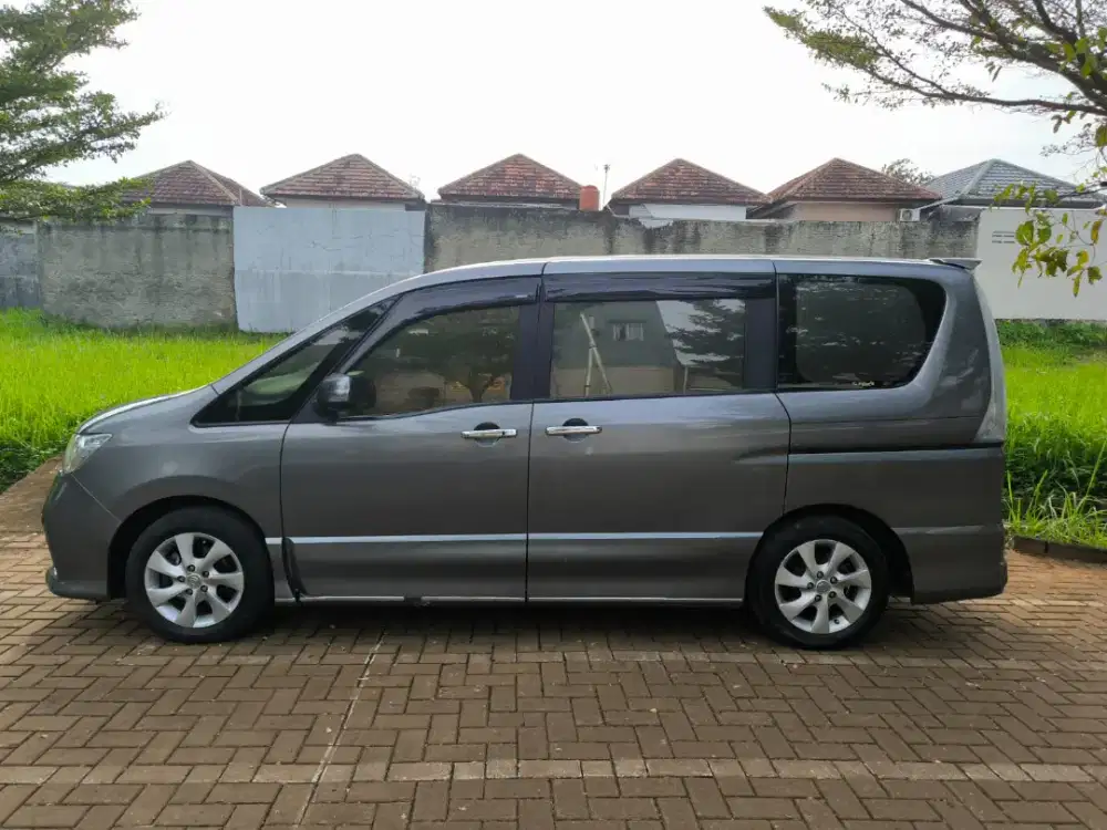 SERENA HWS 2013 - ABU-ABU METALIK - SIAP PAKAI