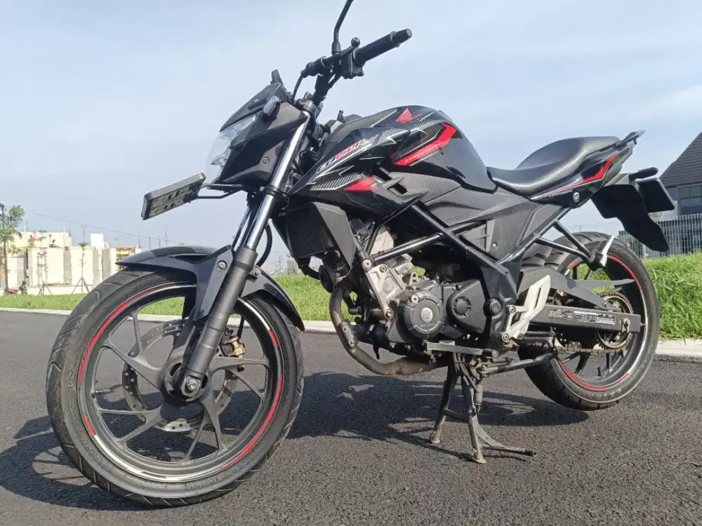 CB 150 R motor simpanan