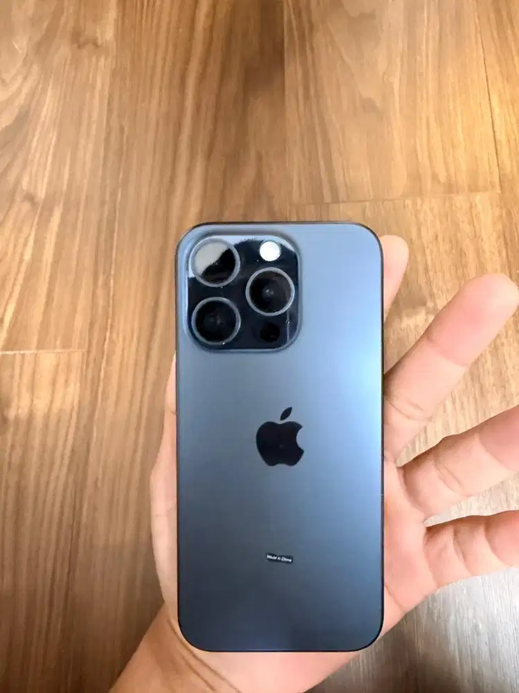 Iphone 15 Pro 128Gb ex Ibox/Resmi Indonesia