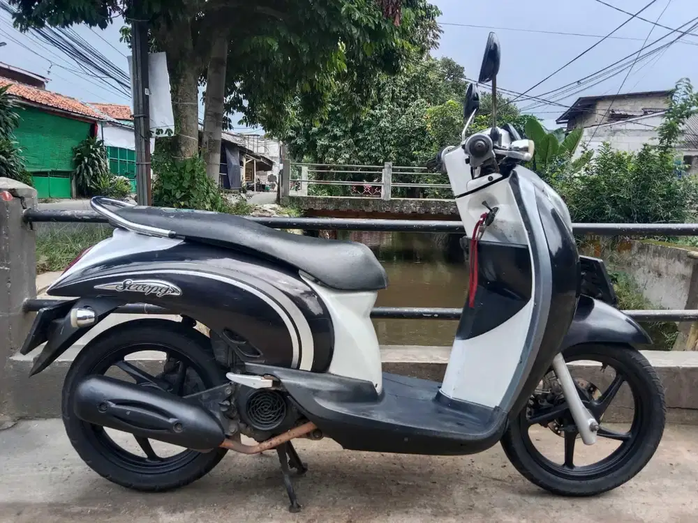Honda Scoopy th 2012 tinggal gass