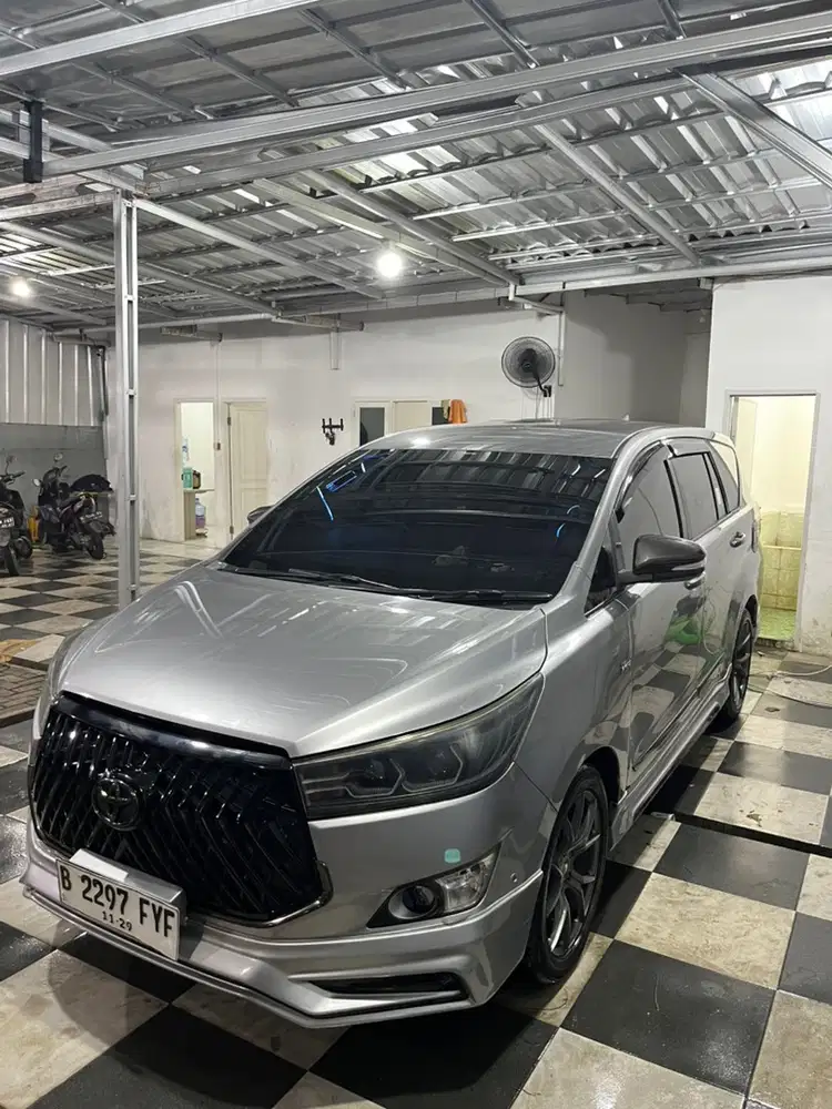 Toyota Kijang Innova 2016 Bensin