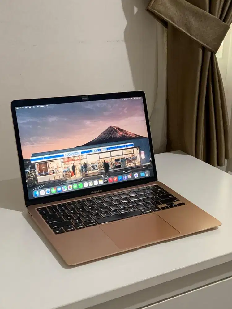 MacBook Air 2020 M1 8/256