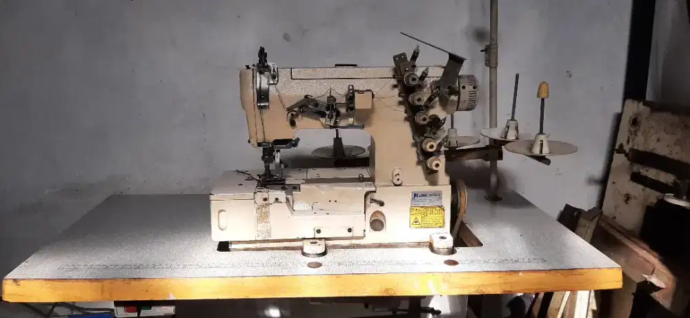 mesin jahit overdeck merk jack