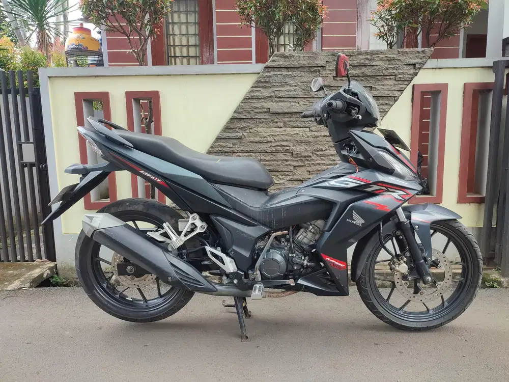 HONDA SUPRA GT-R 150 TAHUN 2018