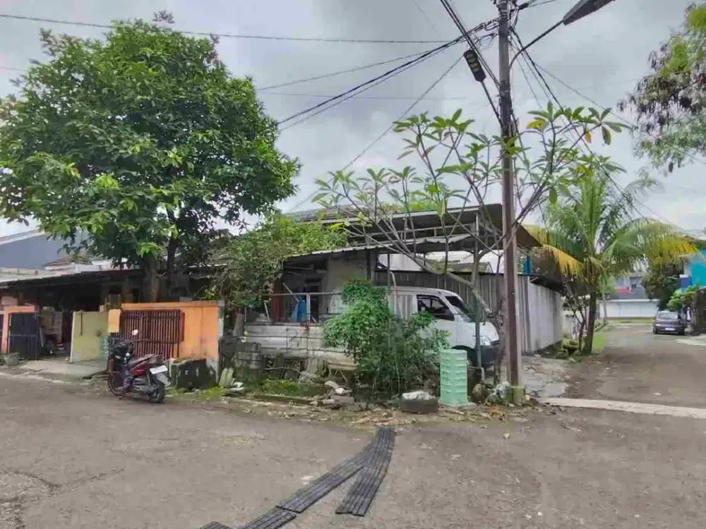 dijual rumah Hoek murah citra indah city