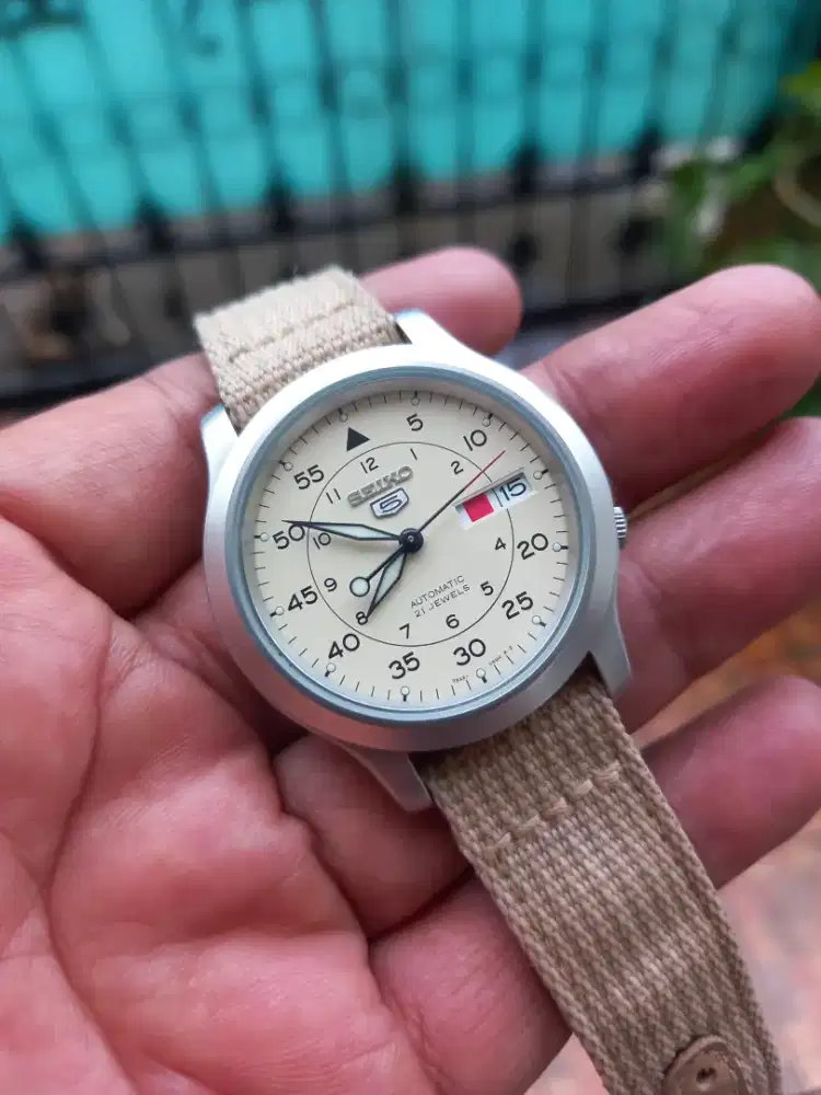 Seiko 5 Military SNK803