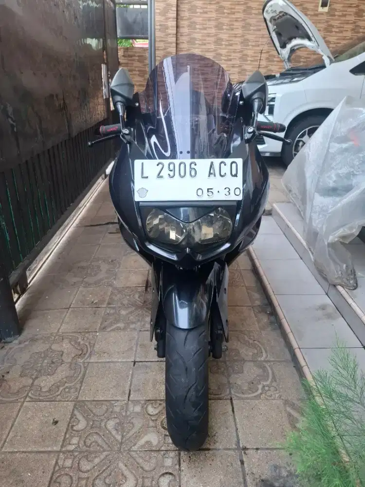 Kawasaki Ninja 250 Karbu 2010 HITAM