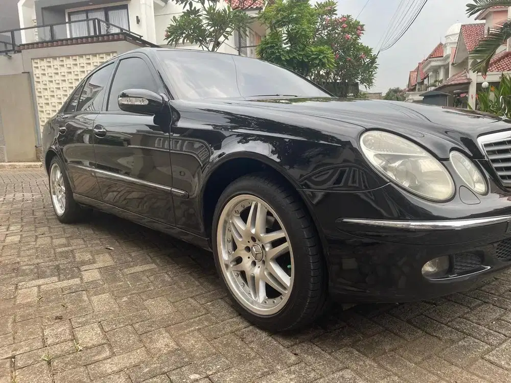 MERCEDEZ BENZ E280 2006