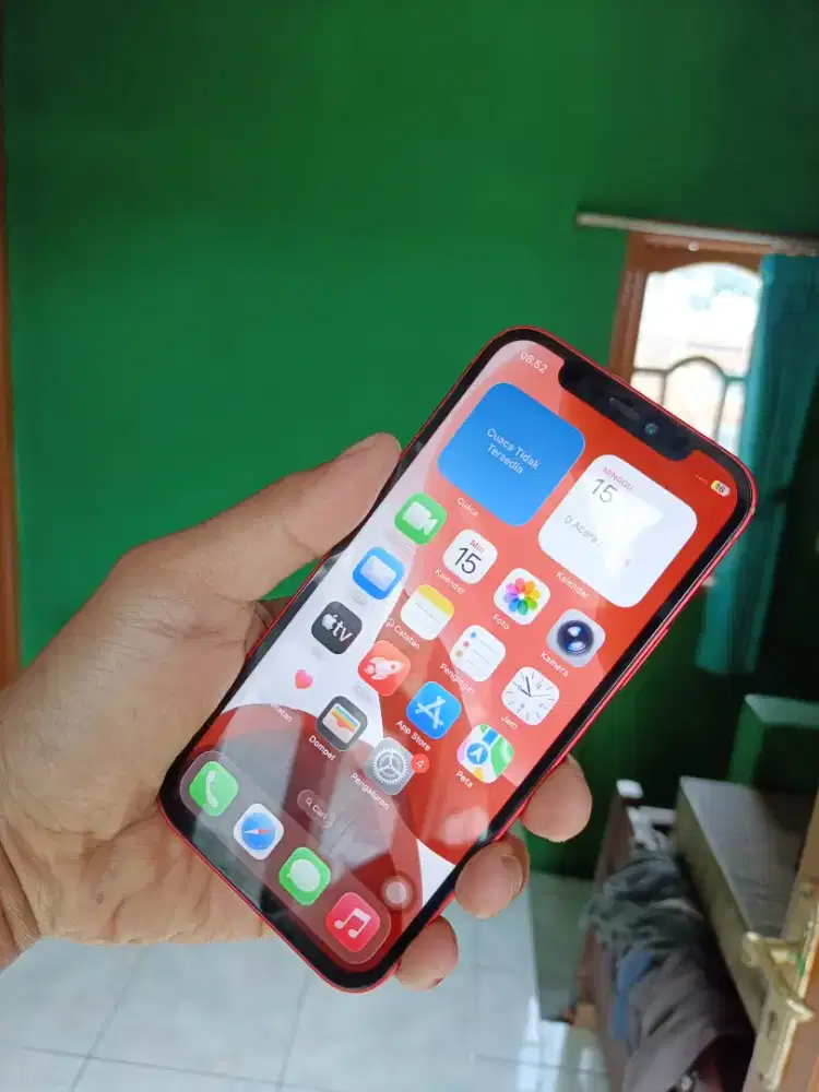 Iphone 12 64gb tri dan indosat