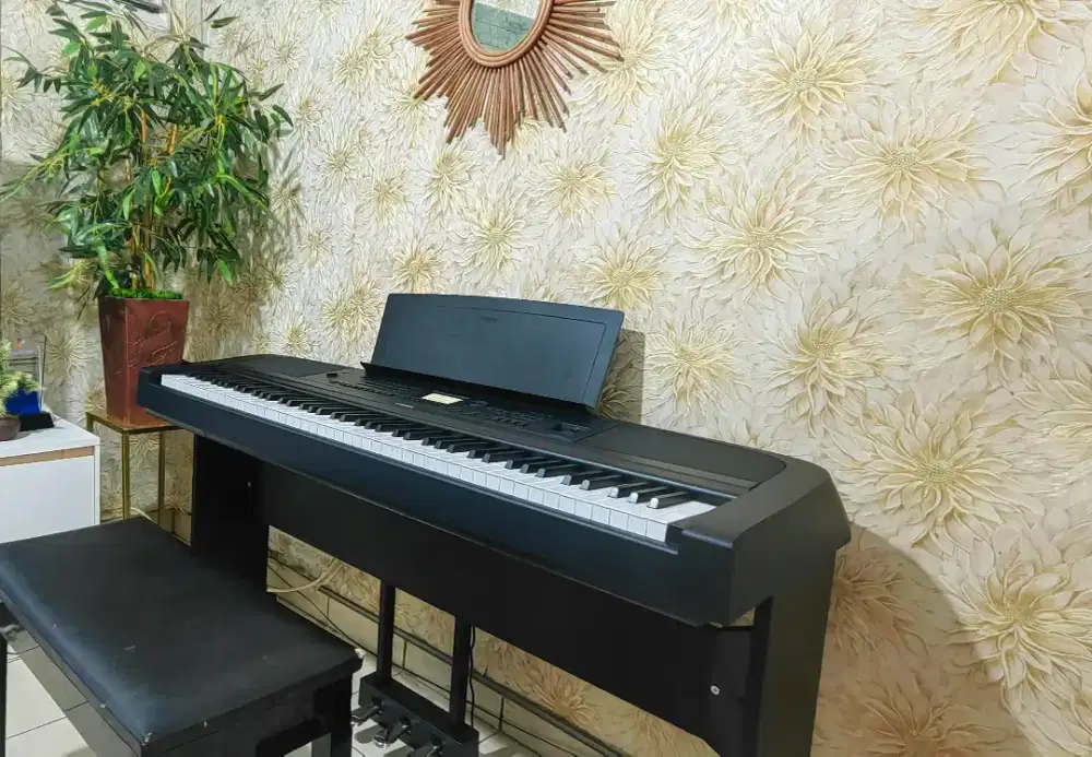 Digital Piano Yamaha DGX 670