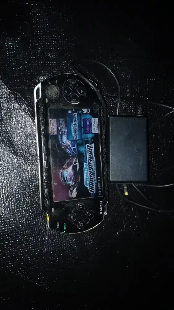 Psp seri 1000 MCC 4gb nego