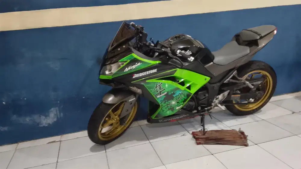 FOR SALE KAWASAKI NINJA FI 2016 ISTIMEWA
