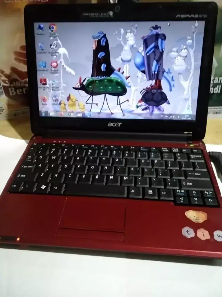 MURAH BUAT NGETIK DAN MUSIKAN