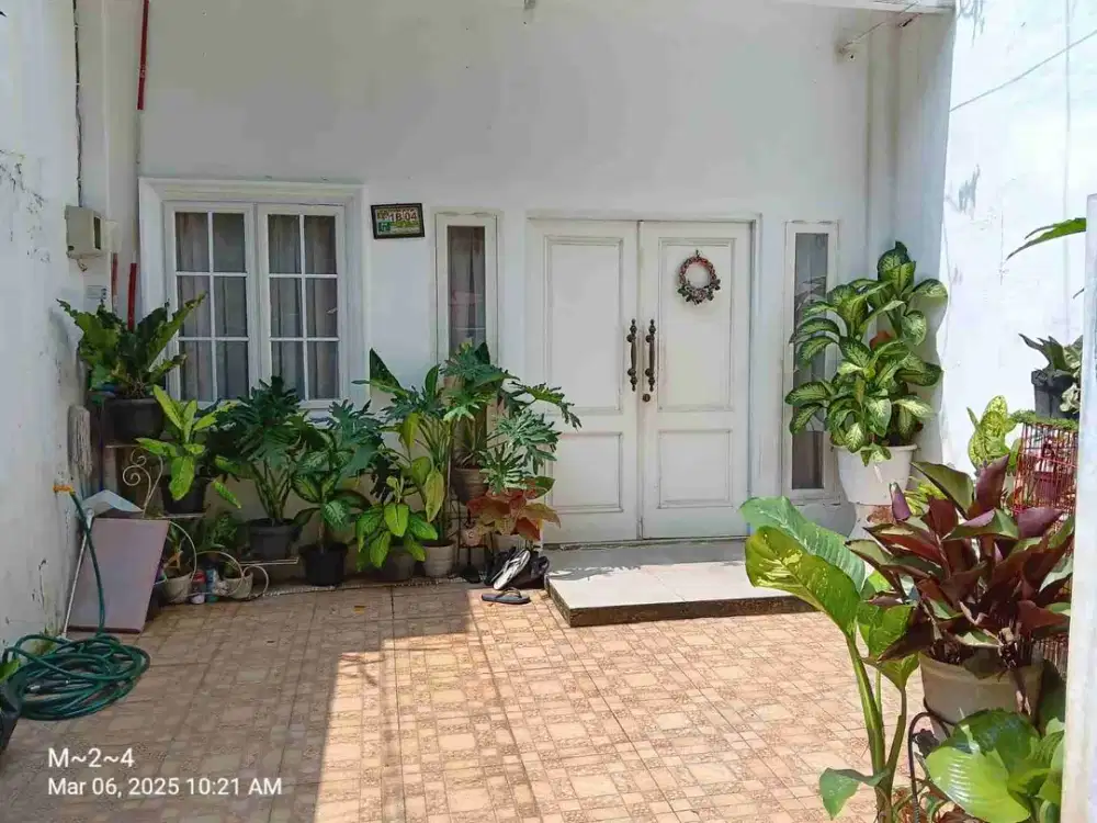 DIJUAL RUMAH SIAP HUNI DI CIBUBUR JAKARTA TIMUR