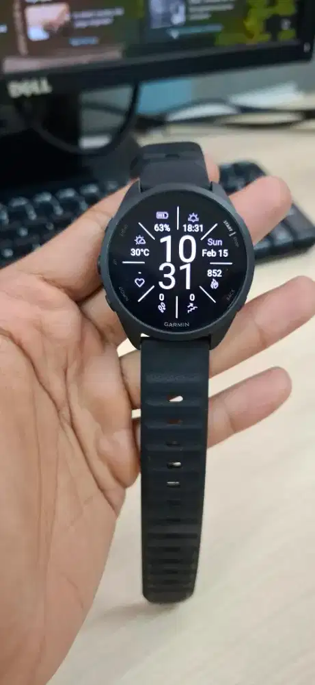 Smartwatch Garmin Forerunner 165