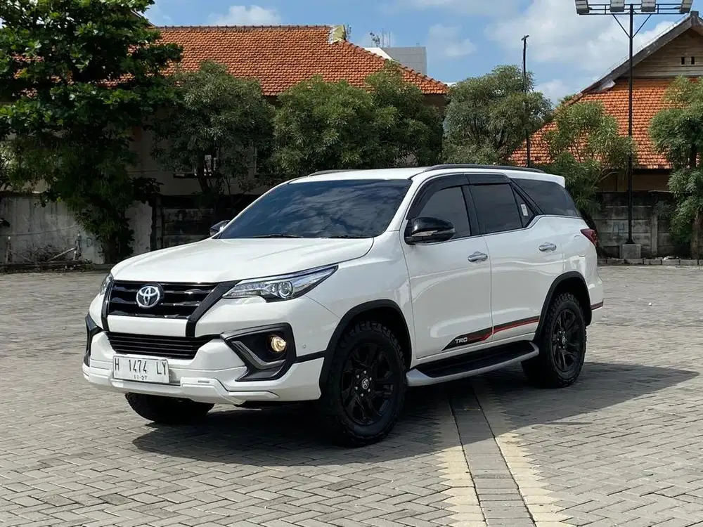 FORTUNER TRD 2017 VELG LEGENDER