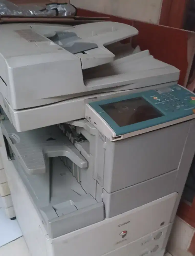 Fotocopy IR3245 220V