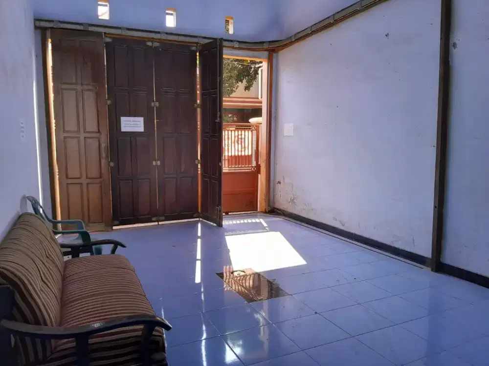 Rumah Kos 2 Lantai di Probolinggo - SHM, Full Furniture