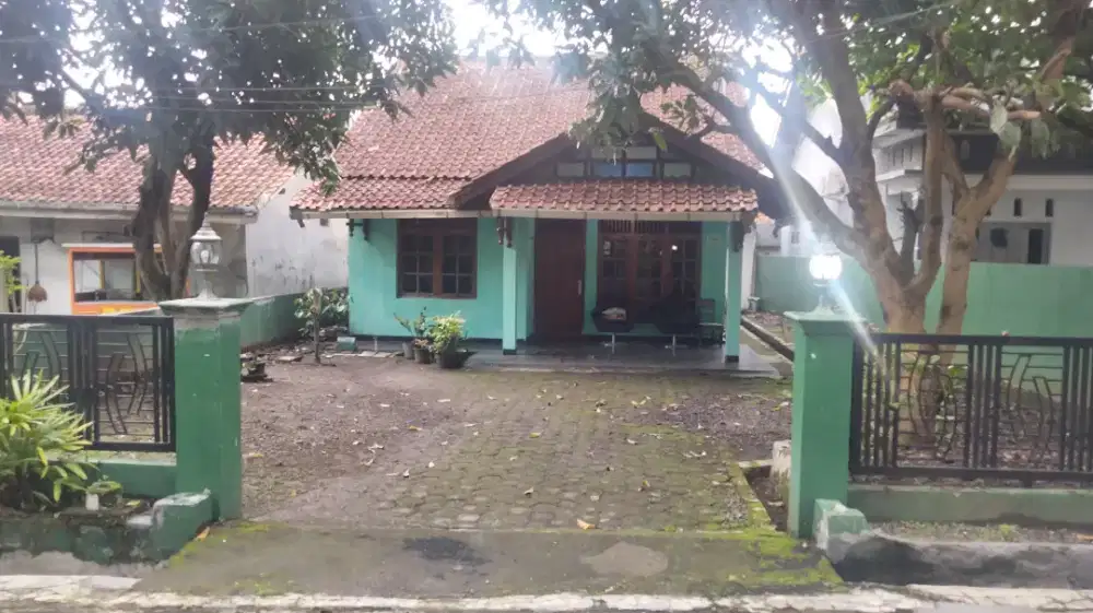 DI JUAL RUMAH (SHM) - Nego