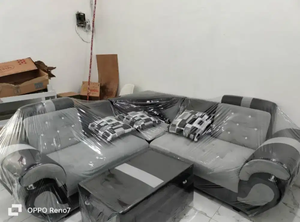 Sofa promo minimal sudut