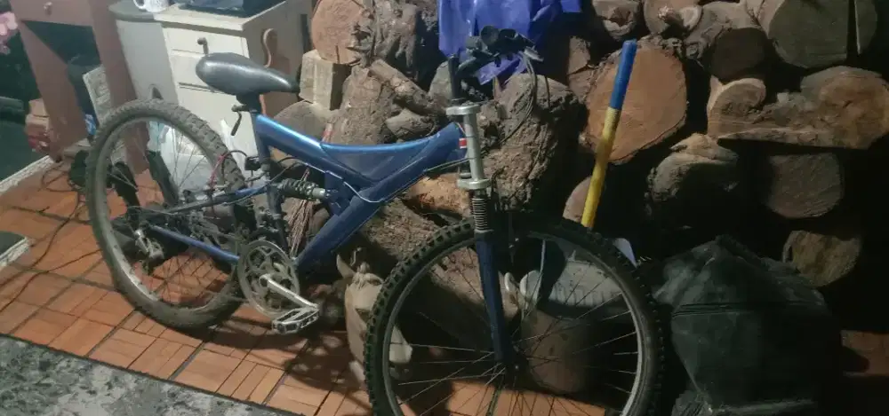 Sepeda Gunung Second full suspensi