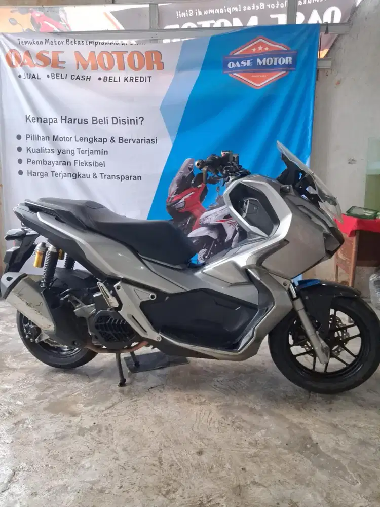(B) Honda ADV 150 CBS Tahun 2019