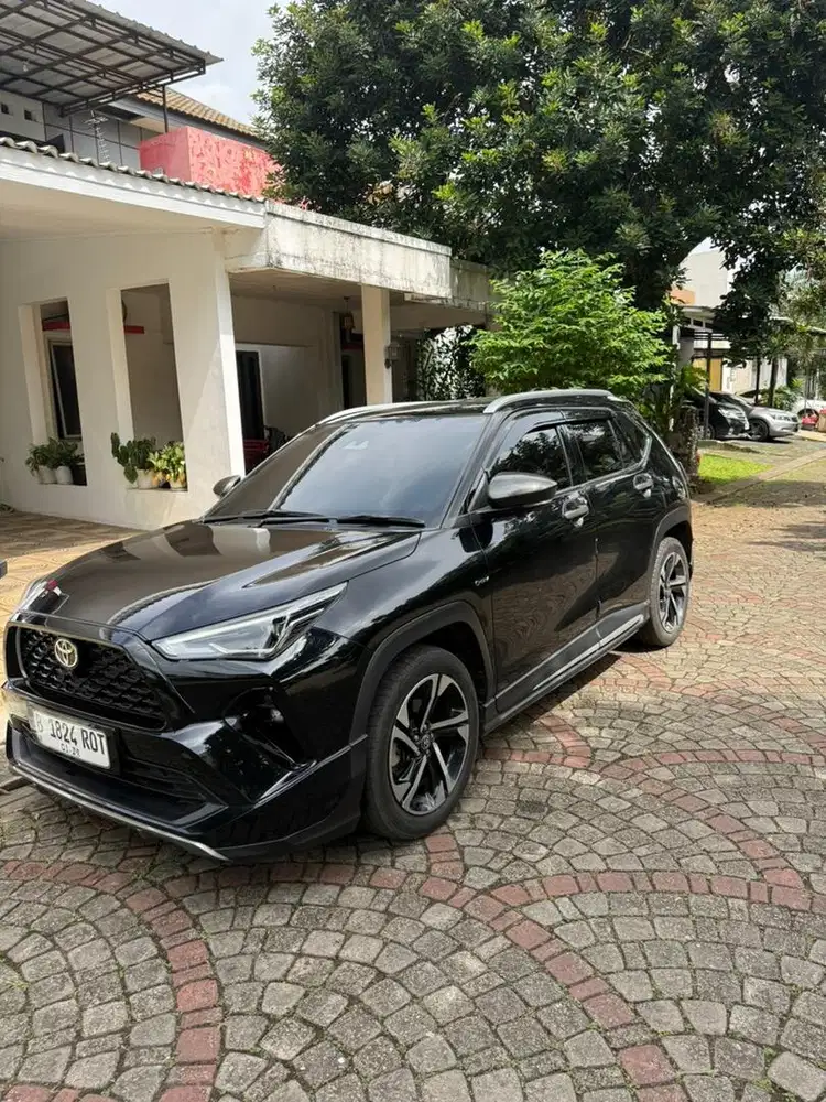 Dijual Toyota Yaris Cross Hybrid GR TSS