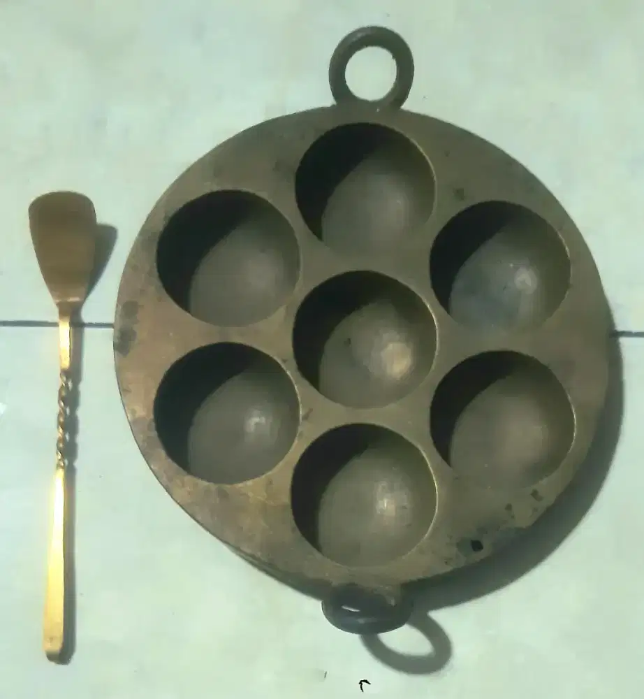 cetakan kue kuningan + susruk jadul