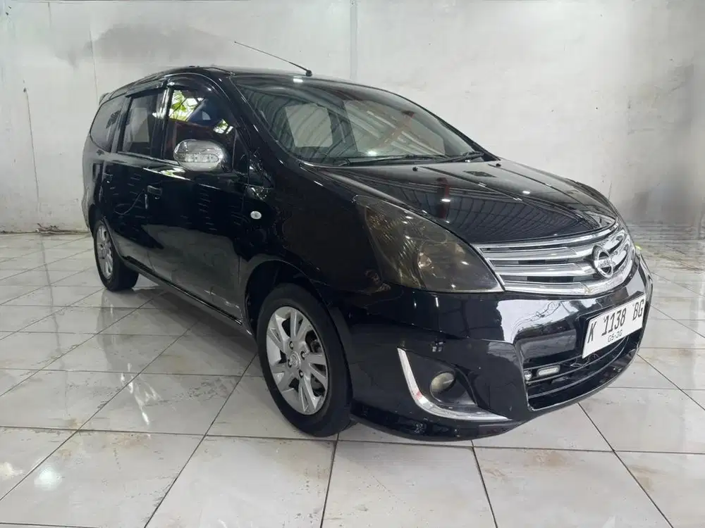 Nissan Grand Livina SV manuaL 2013