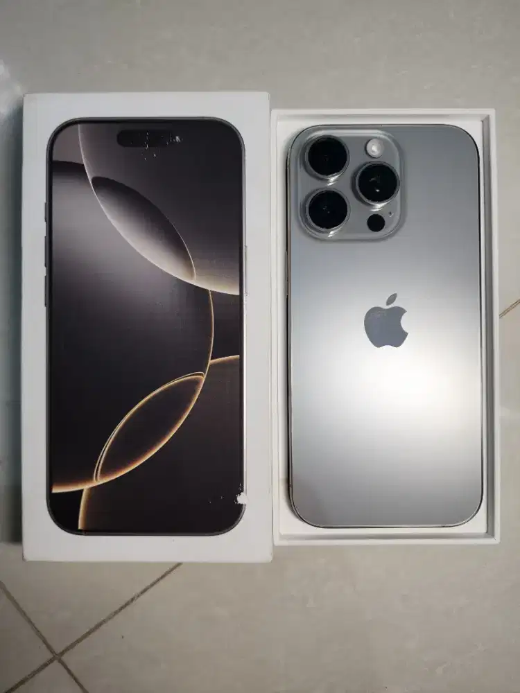 iPhone 16 Pro Natural Titanium 128 GB IMEI ON