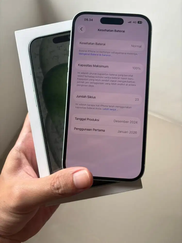 Iphone 15 garansi resmi aktif 2027, satu bulan pakai