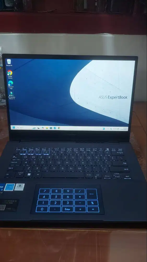 Dijual ASUS ExpertBook B5402FEA-HY5850WS Intel i5 core, 11th Gen