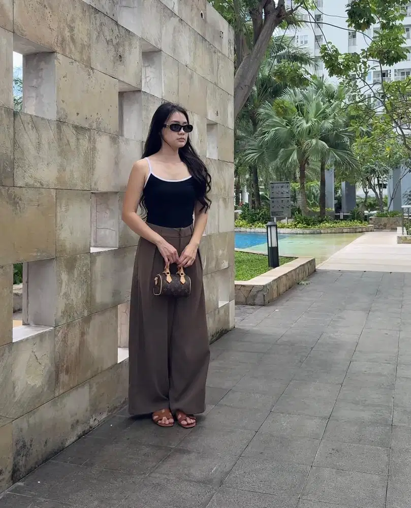 DICARI HOST STREAMING (WANITA) BERPENGALAMAN