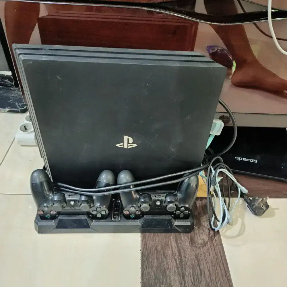 PS 4PRO ORIGINAL 1TB