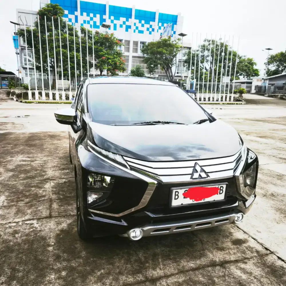 MITSUBISHI XPANDER 1.5 ULTIMATE MATIC (AT) 2018 HITAM MULUS