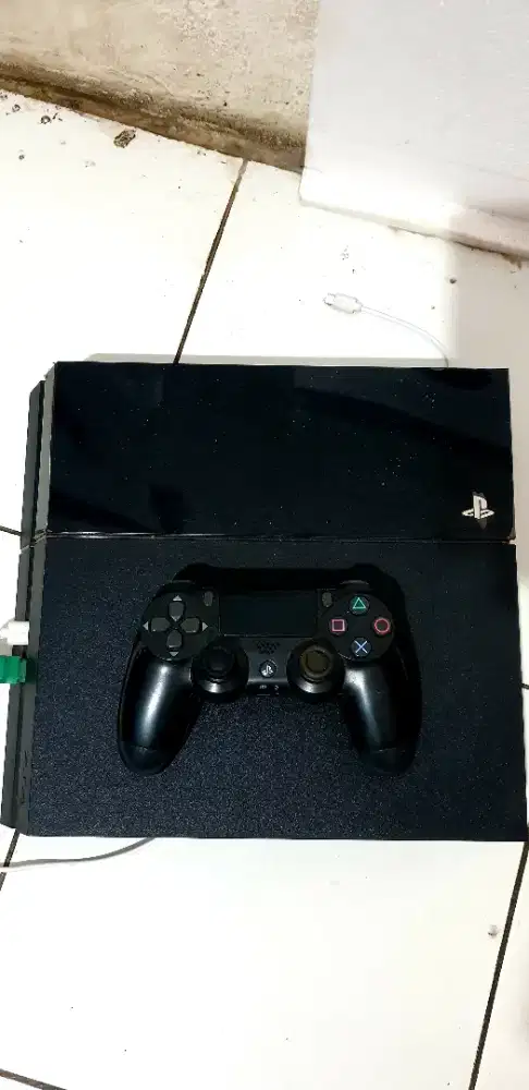 JUAL PS4 FAT 500GB FULLSET
