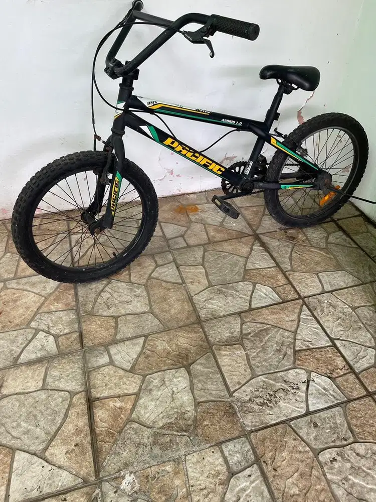 sepeda bmx pacific