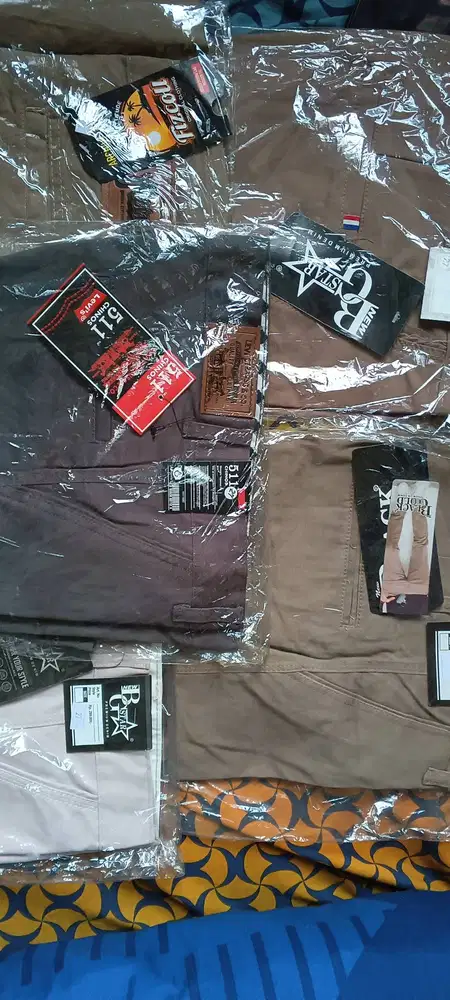 5 Celana chinos pendek