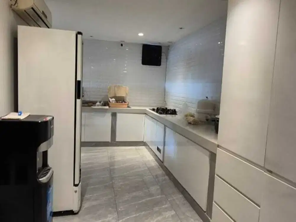 Ss3301- Dijual Rumah Hook 10,5x15 Minimalis Siap Huni di Gading Grande