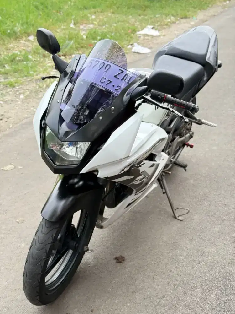 Kawasaki ninja 250 karbu 2009