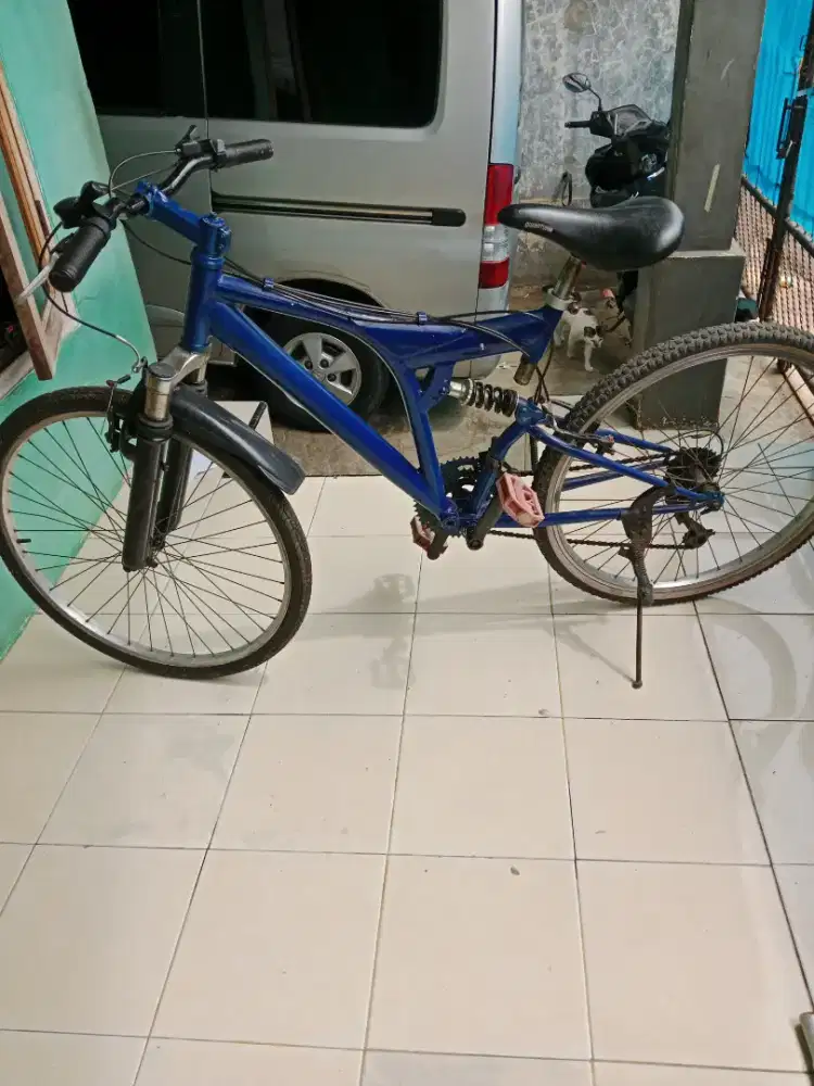 Di jual sepeda gunung ukuran 26 sepeda bisa jalan siap di gowes