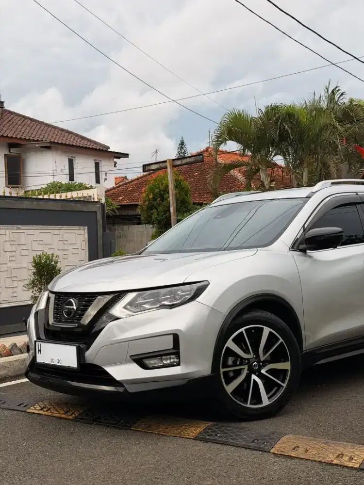 Nissan X-trail 2.5 VL 2020 Facelift Panoramic Sunroof