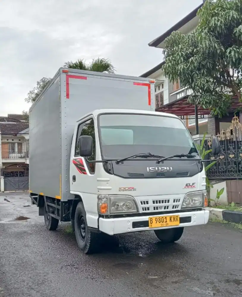 ISUZU ELF 2014 ENGKEL BOX JUMBO
