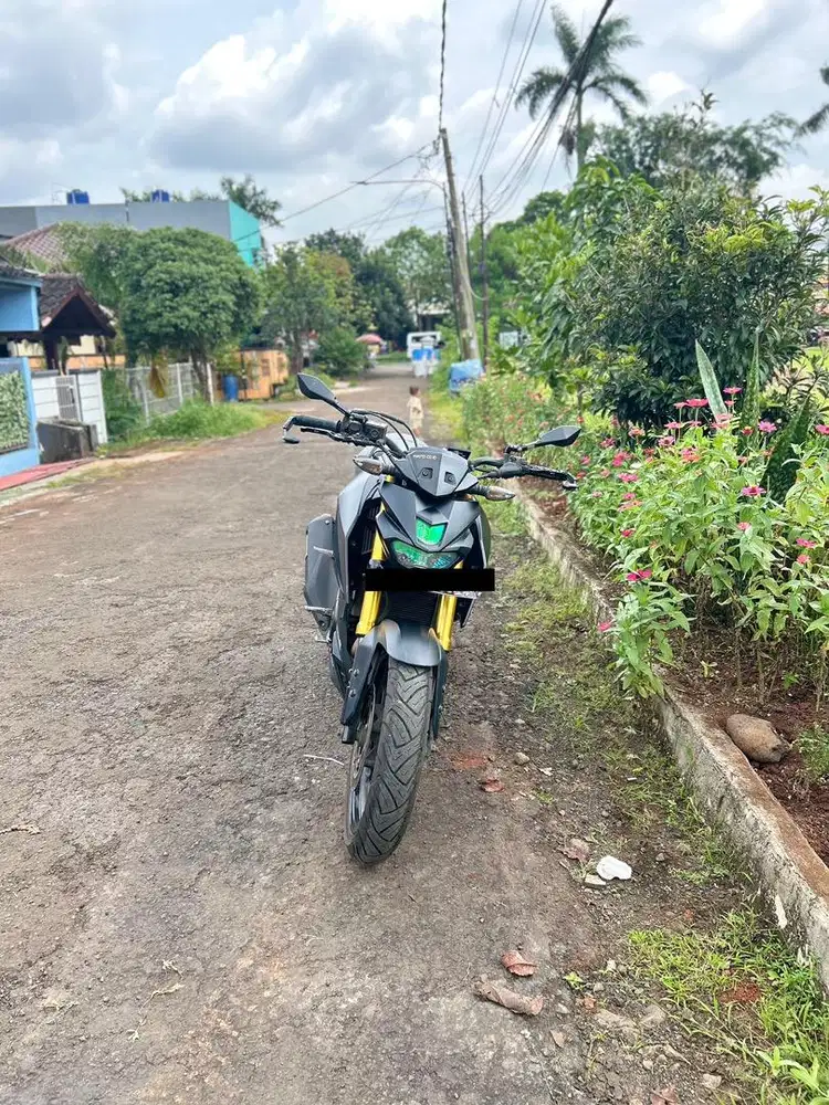 Yamaha Xabre 2016 150 cc Surat Lengkap, Tinggal Pakai!