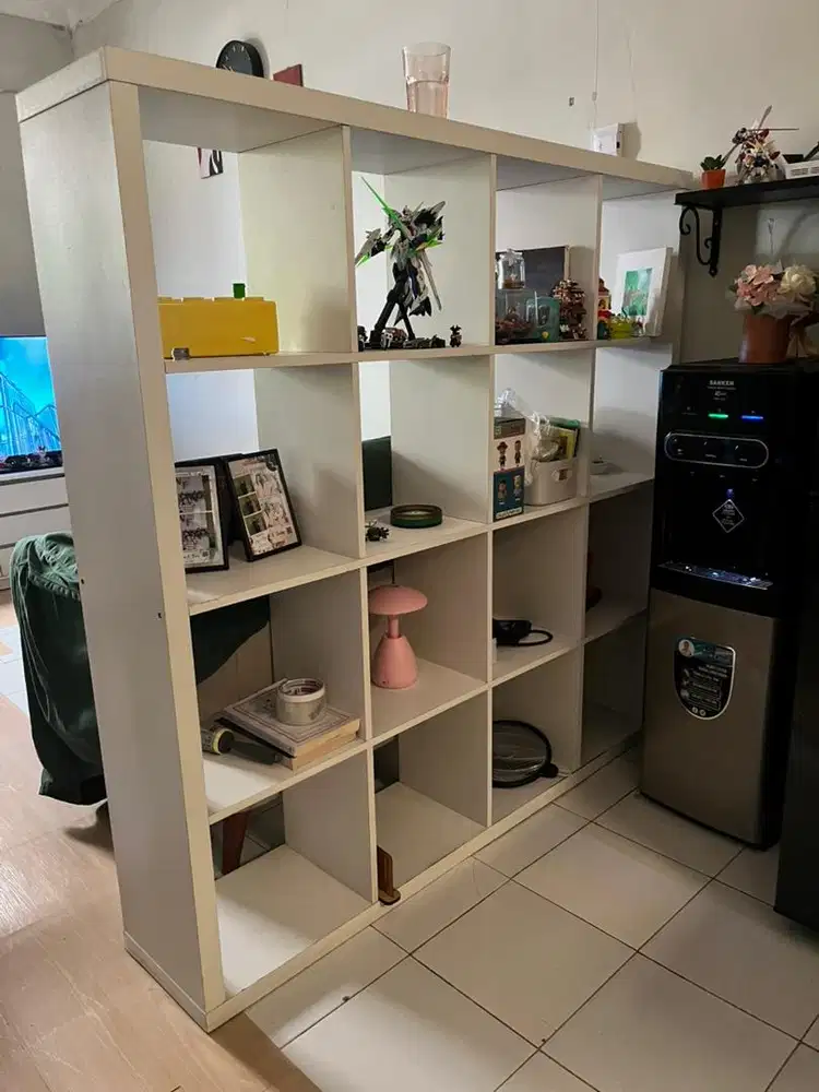 Partisi putih fabelio