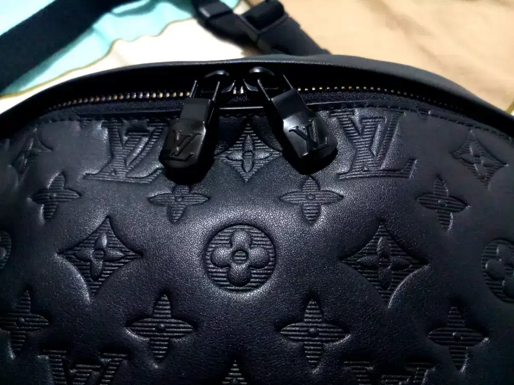 Lv Tas Louis Vuitton Likenew Gucci Hermes Burberry