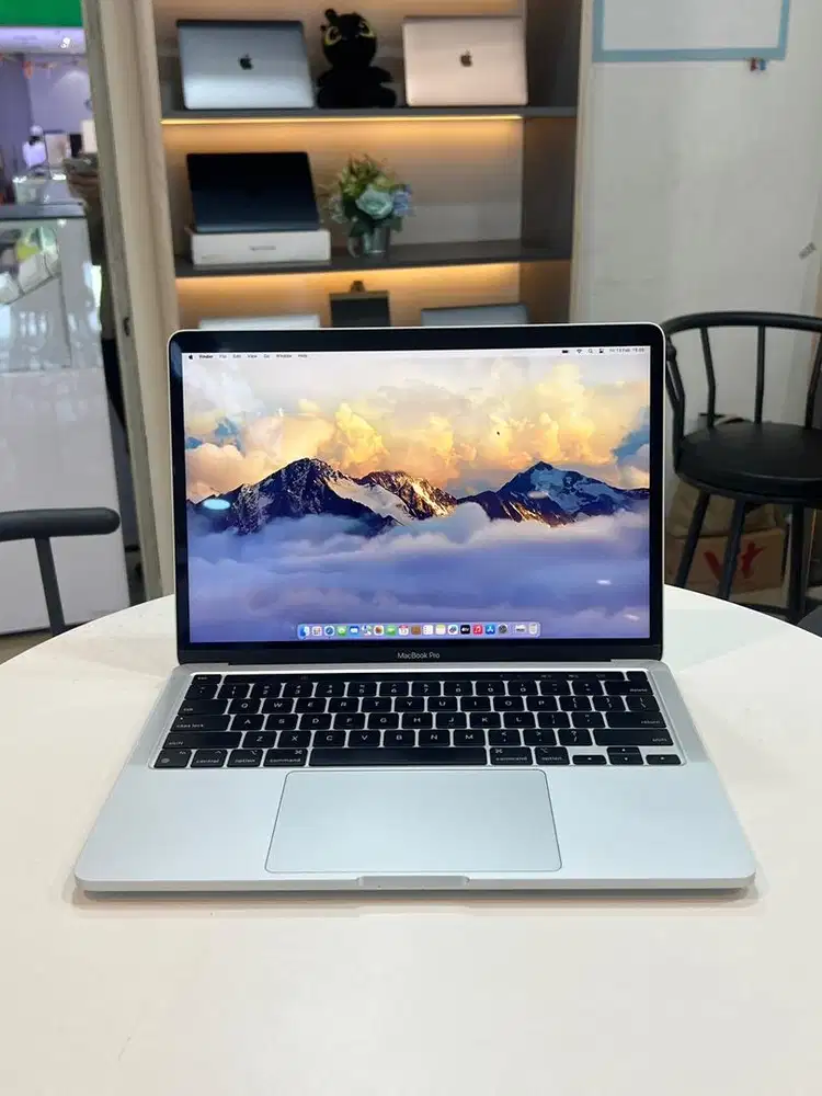 MacBook Pro M1 2020 13 16/256GB