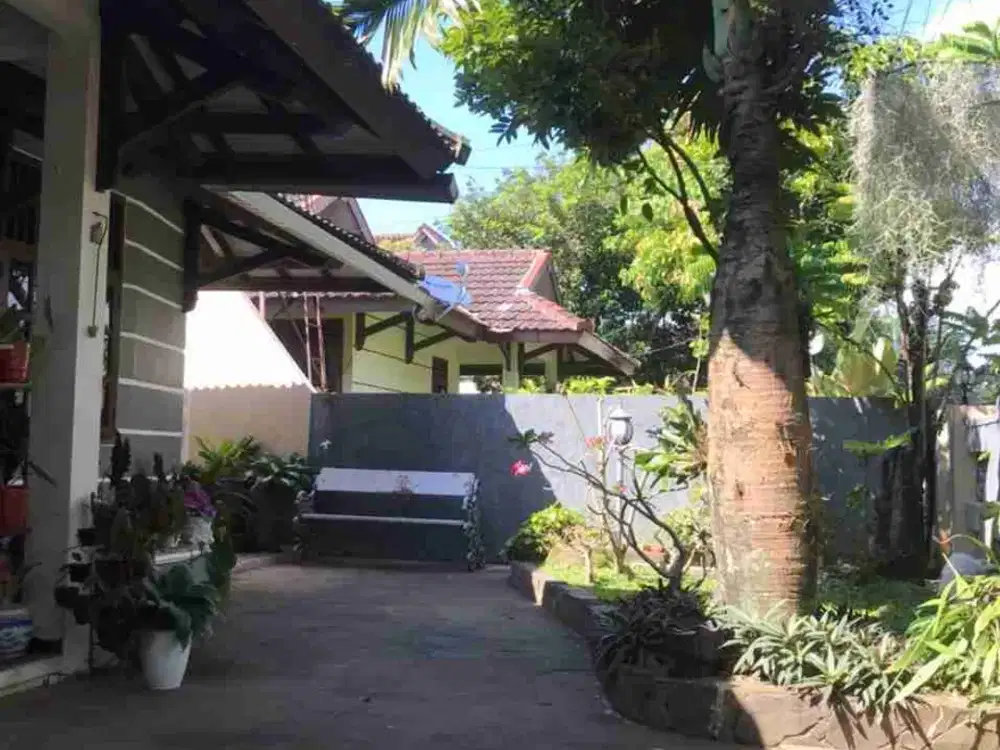 Rumah 2 Lantai Cluster Lingkungan Nyaman Aman Satpam 24jam Dekat Kampus Undip