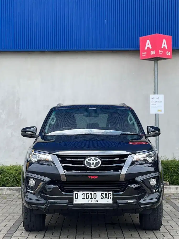 Low km 50rb Toyota Fortuner VRZ TRD 2020